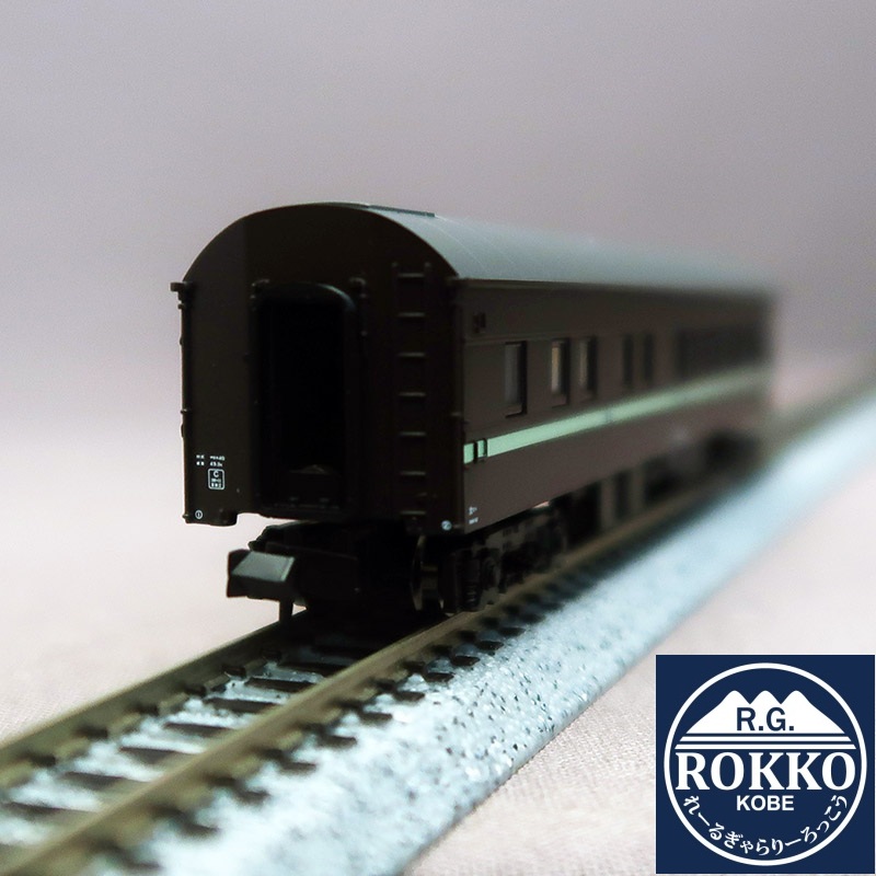 (A8561) JNR Marone 40-12 (light green stripe, Miyahara Passenger Car Depot)