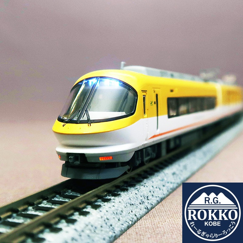 (A6667) Kintetsu 23000 series IseShima Liner (white headlights, yellow formation) 6 cars