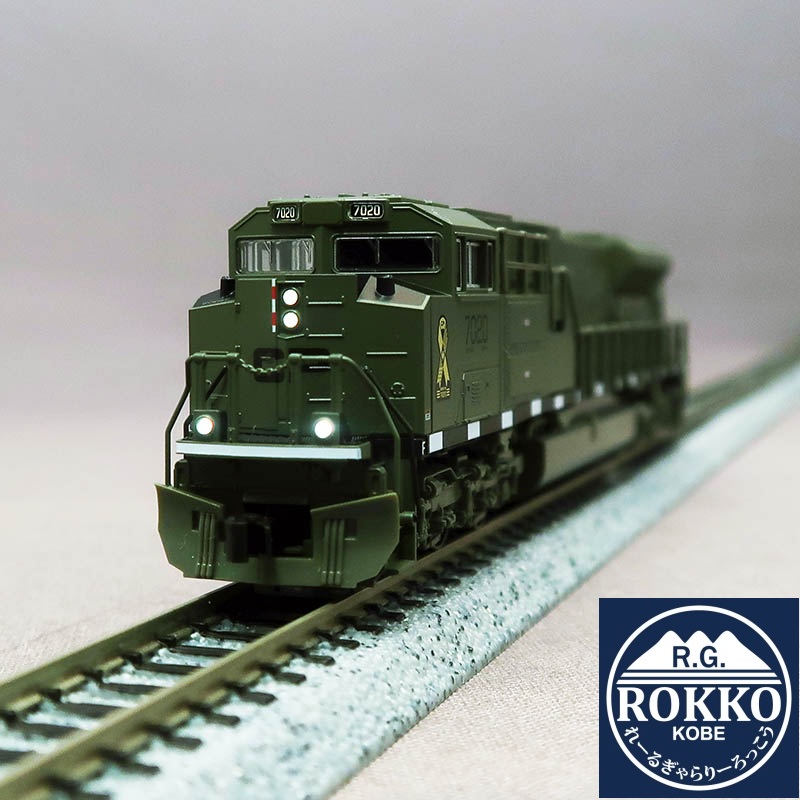 (176-8541) SD70ACU CP #7020 (Nose Lights/Military Heritage)