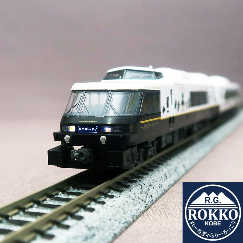 (A8263) JR Kiha 183 Series-1000 D&S Train (Asoboy!) 4 cars